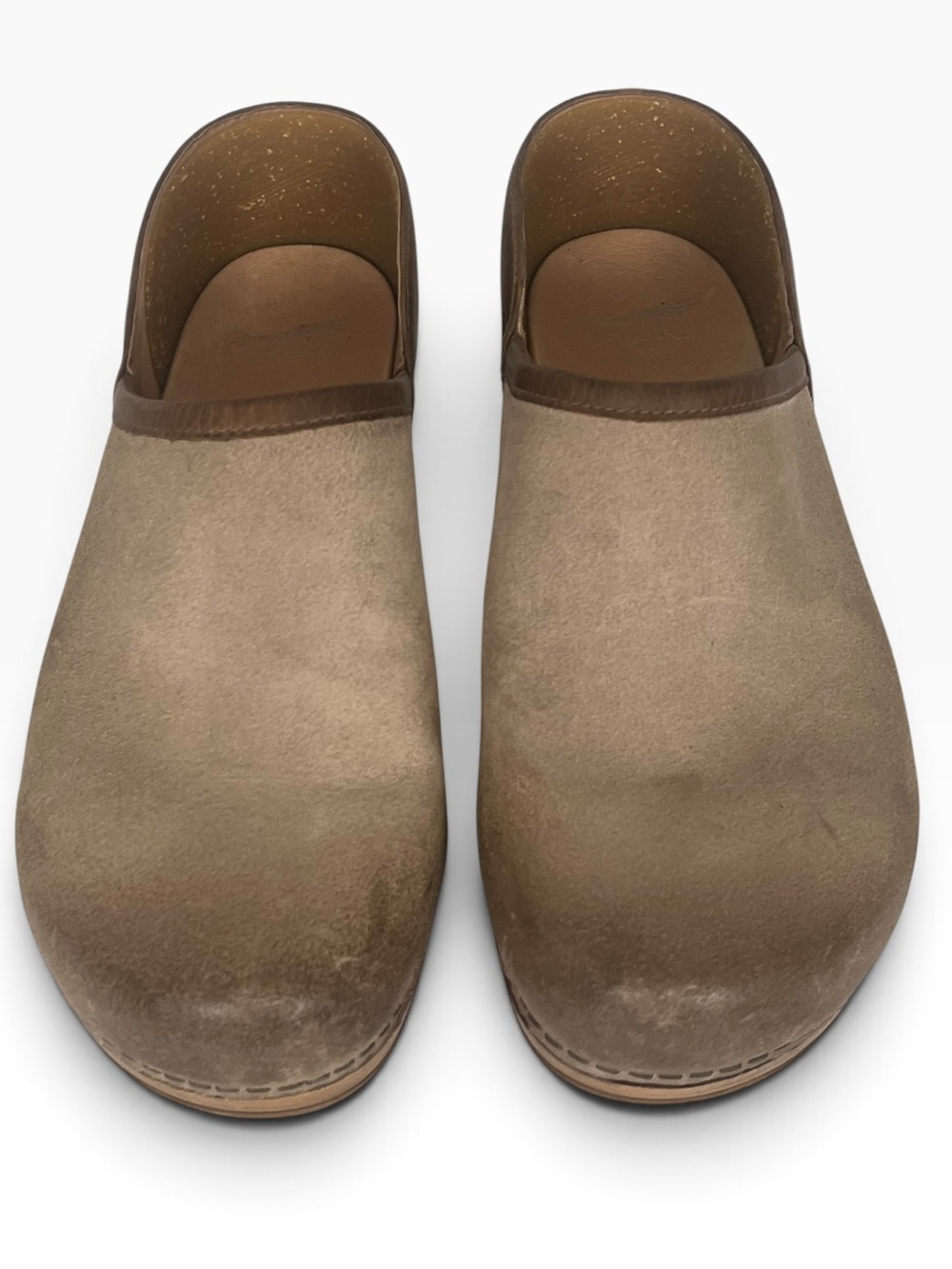 Dansko Brenna Clog Women’s 38/8 Tan Burnished Suede Slip On Comfort Shoe - Picture 2 of 9